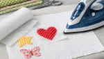 Buegeleisen: Stoffapplikationen mit Vlieseline fixieren